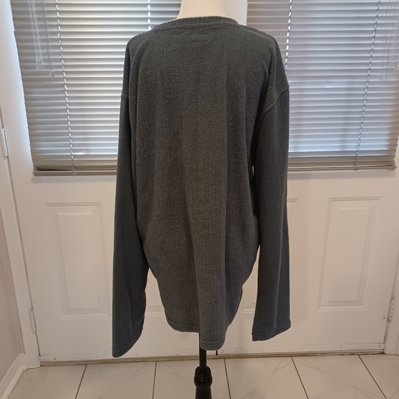 4/$80 Blue Fleece Sweater - Size XL - Picture 4 of 7